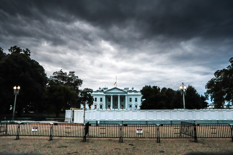 The White House behind fences